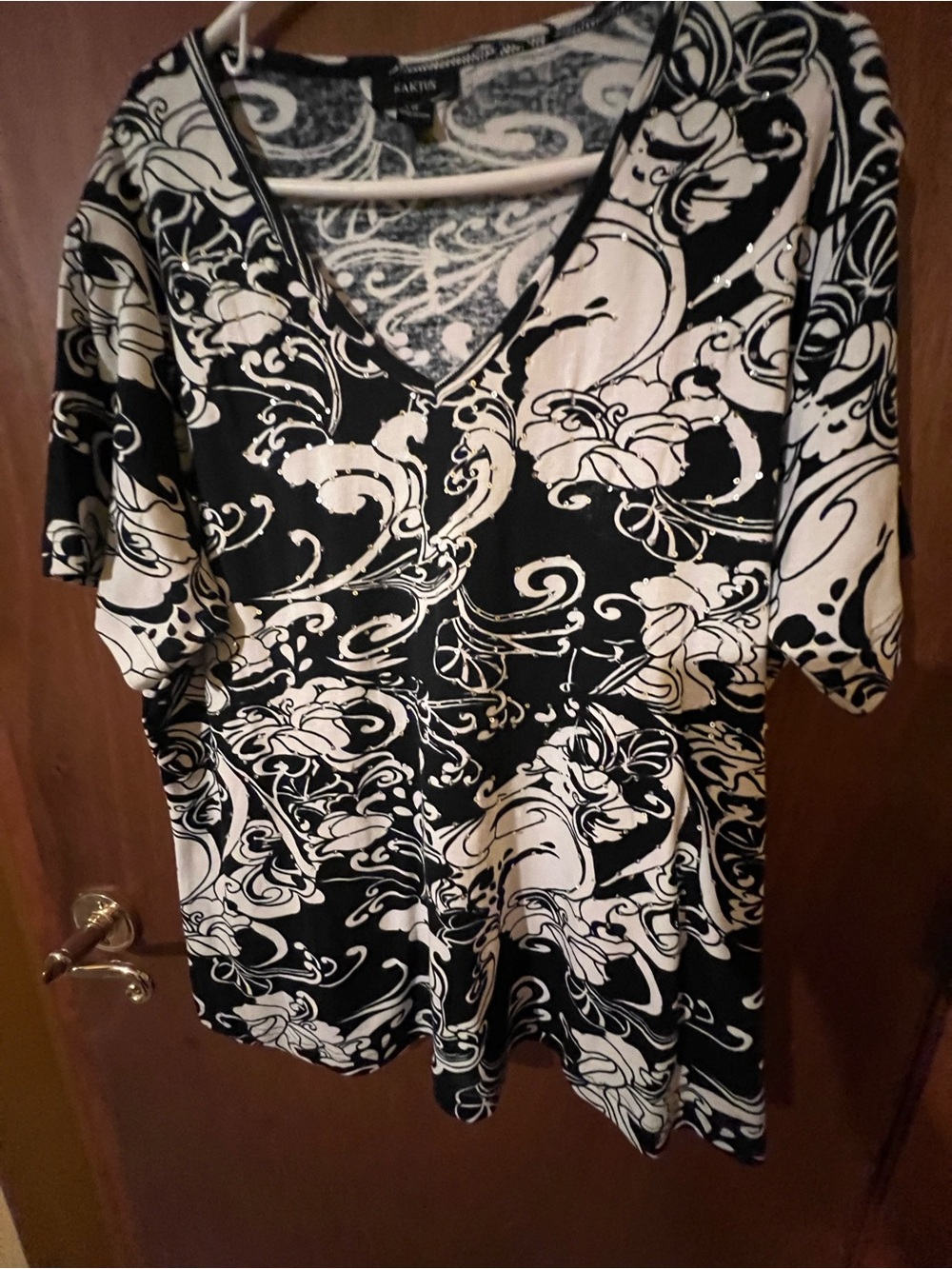 Kaktus Black & White V-Neck Swirl Print Tunic